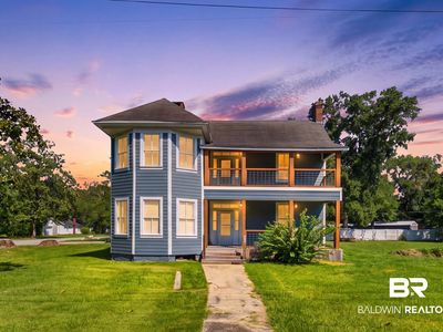 410 W 3rd St