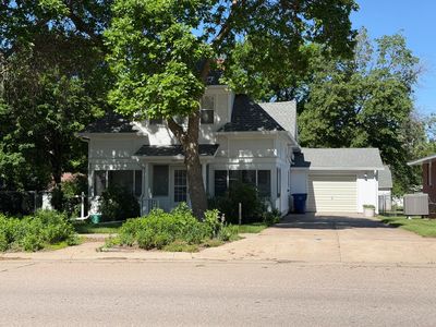 303 S Clark St
