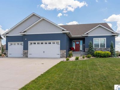 Property at 1824 Raymond Dr, North Mankato, MN