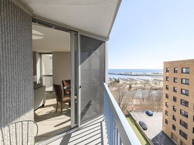 1660 North Prospect AVENUE #805