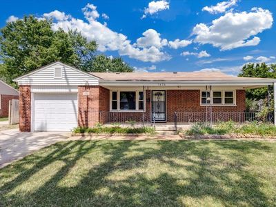 1426 E Salome Ln