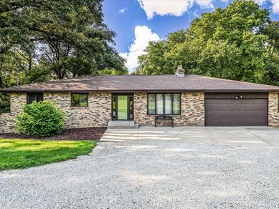 19334 Shadow Ave