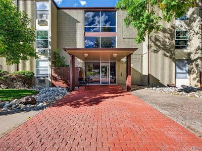 2281 S Vaughn Way #212A