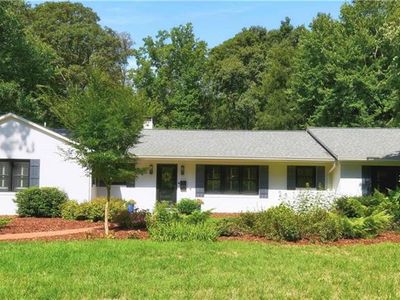 706 Chester Rd