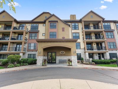 1320 Riverside Ln APT 303