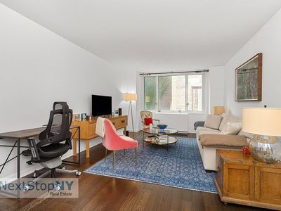 245 E 54th St APT 4C