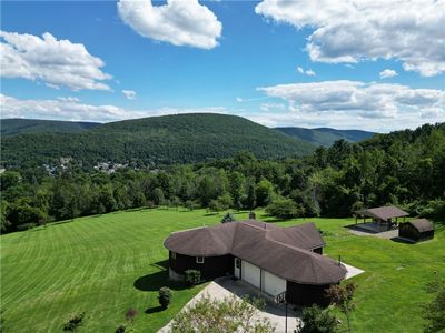 1988 Square Woods Dr