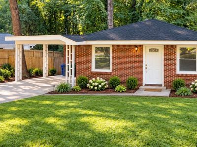 700 Cool Hollow Dr