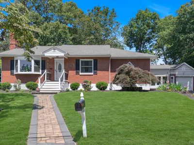 3 Carlson Court