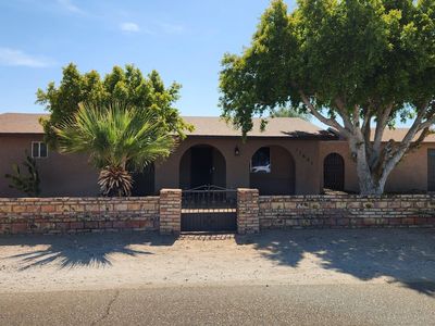 11621 S Bonnie Ave