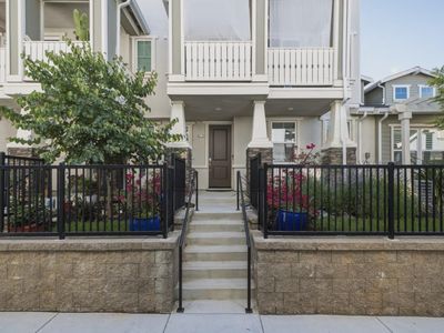 6389 Laguna Seca Ln