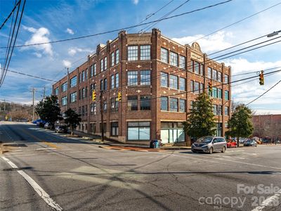 100 Coxe Ave UNIT 408