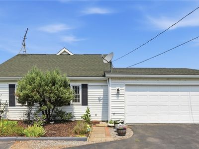 Property at 5537 W Lake Rd, Burt, NY