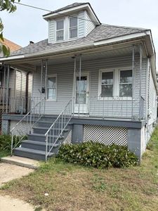 2429 Schrage Ave