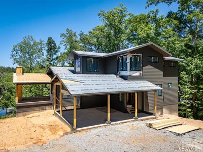 1212 Barker Rd