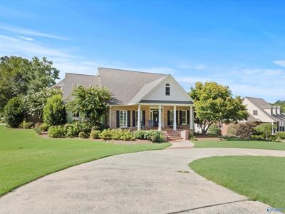 5547 Grist Mill Ln