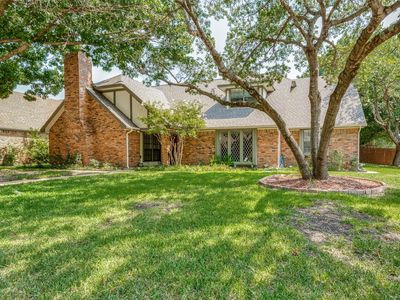 2733 Spartacus Dr