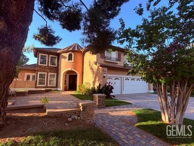 605 Jocelyn Shelby Way