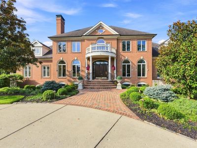 5595 Boomer Rd
