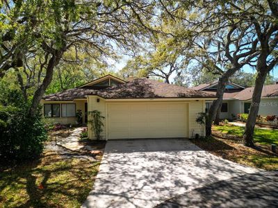 627 Saint Andrews Cir