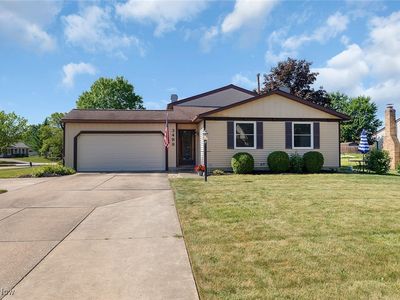 3488 Woodstock Ln
