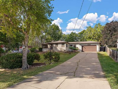 1603 Frost Ave