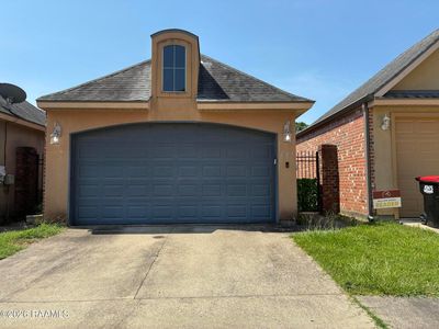 205 Chimney Rock Blvd