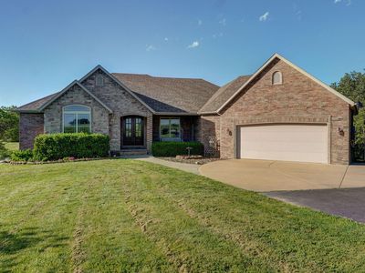 7519 W Farm Rd 194