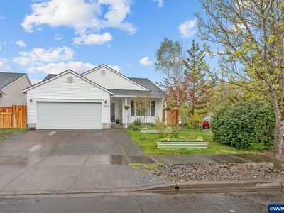 2443 SW Taylor Dr