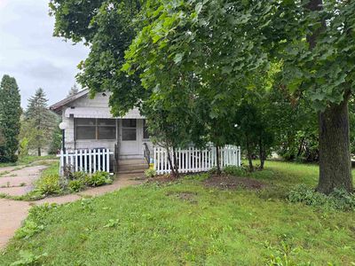 1275 N Parker Dr