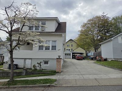 385 Mason Ave
