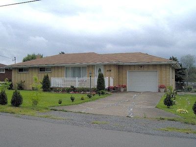 Property at 208 Alexander Ave, Follansbee, WV