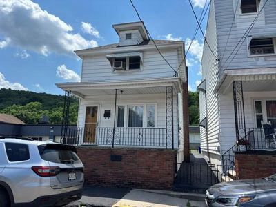 Property at 148 S 3rd St, Saint Clair, PA