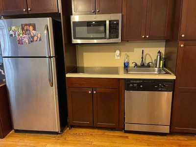 304 E 41st St APT 402A