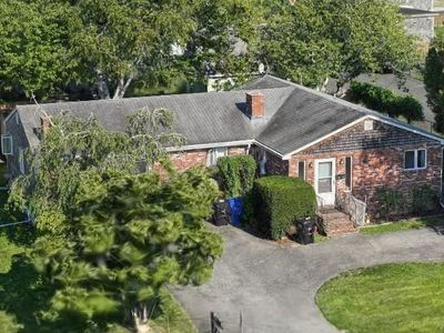 23 Butler St