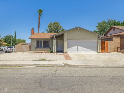 601 Curve Cir