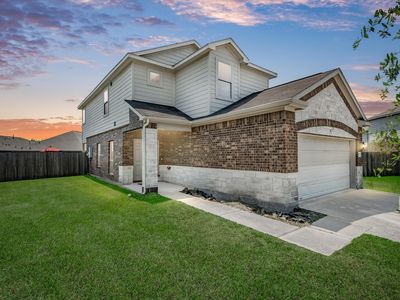 9207 Chloe Dr