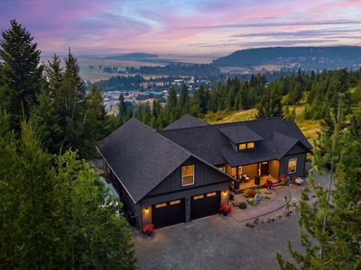 455 Scenic Dr