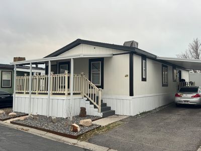 2529 W 2720 S