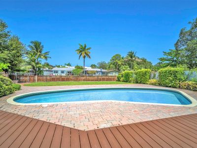 800 SW 8th Ter