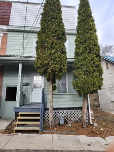 24 Ridge Road