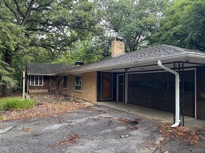 313 Maple Pl