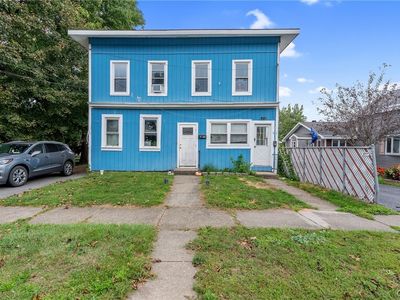 97 E Seneca St
