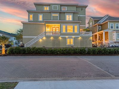 90 Sandcastle Ct