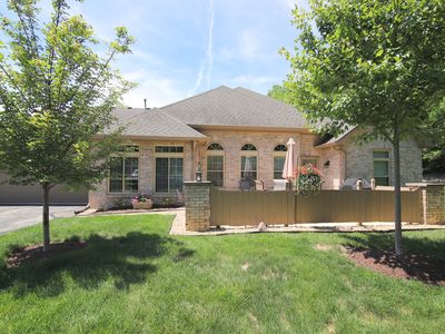 7484 Courtyard Way