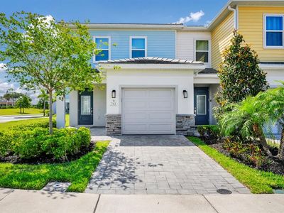 743 Driving Range Ct