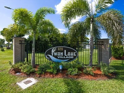 The Palm Harbor Plan, Swan Lake Village