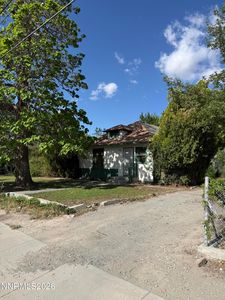 513 S Main St