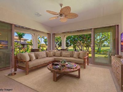 68-1118 N Kaniku Dr APT 902