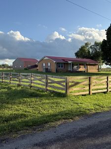 27 Short Rd